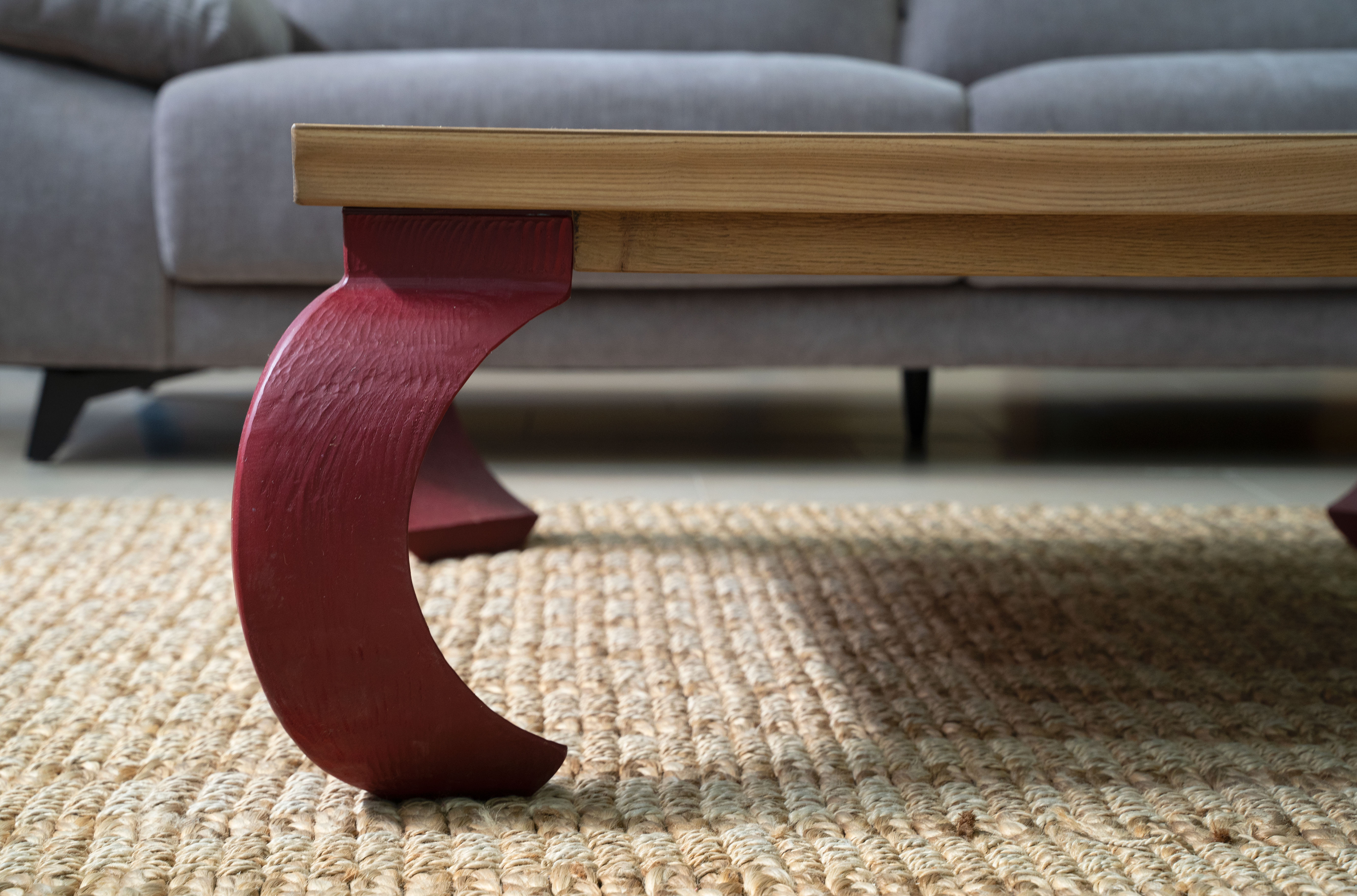 Mesa baja de salón en madera de roble